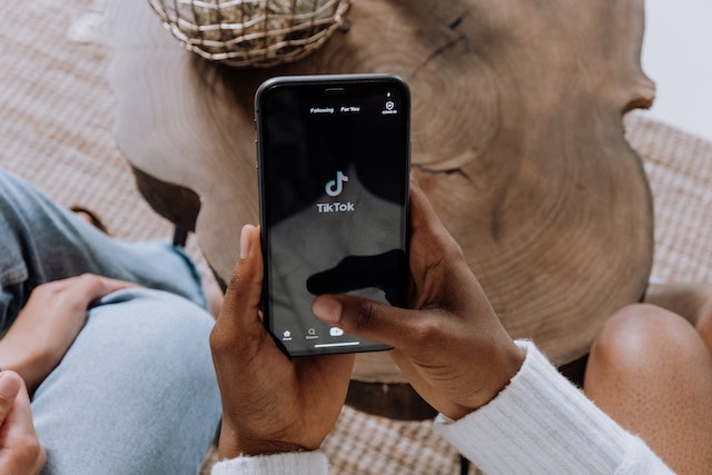 Het verkennen van nieuwe trends en functies op social media-platforms